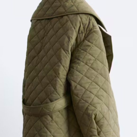 Padded quilt jacket. - Picture 12 of 13
